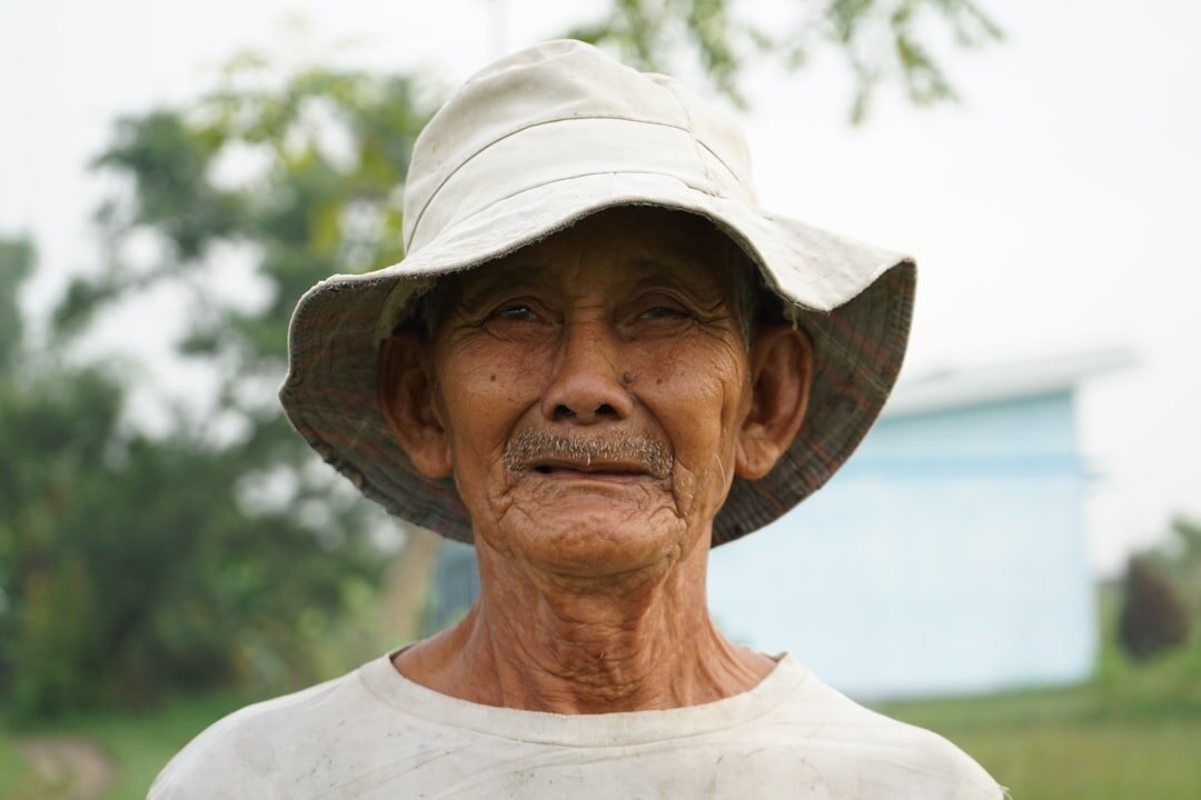 portrait of elderly volunteer